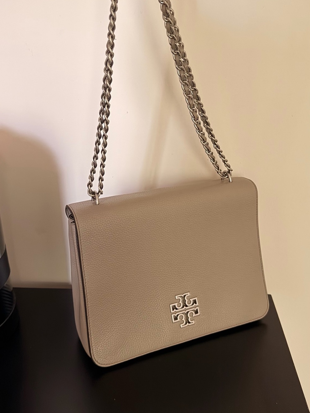 Tory Burch Pebbled Leather Shoulder Bag in Taupe Gray - Picture 1 of 10